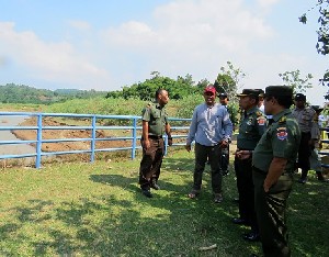 Tim Monitoring Mabesad Tinjau Lokasi Cetak Sawah Baru