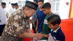 IKABA Gelar Maulid, Donor Darah dan Santuni Anak Yatim