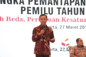 Proses Rekapitulasi Suara Pemilu 2019 Dilakukan Di Kantor KPU