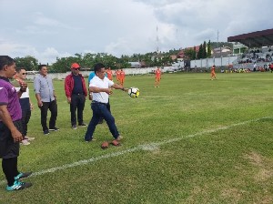 Bang Carlos Apresiasi Semangat Juang Persas Sabang Saat Jamu Persiraja