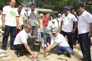 Peringati Earth Day, Mawardi Ali Ajak Kurangi Penggunaan Plastik