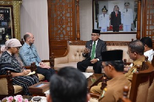 Plt Gubernur Bahas Kerjasama Bersama Wakil Dubes Australia