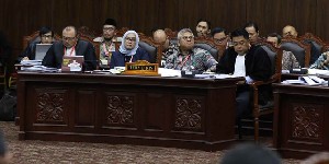 Tuduhan Curang Oleh Kubu 01, KPU: 