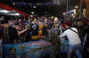 Souvenir Aceh Jadi Rebutan di Pawai Budaya Apeksi Semarang