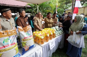 Wali Kota Buka Pasar Murah Untuk Meringankan Beban Masyarakat