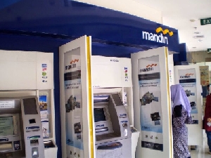 Layanan Bank Mandiri Kembali Beroperasi Normal