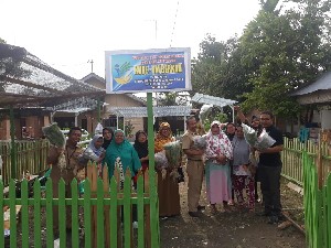 60 Kelompok Masyarakat di Atam Terima Bantuan UEP KUBE