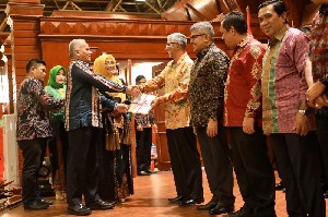 Perempuan Berdaya, Indonesia Maju