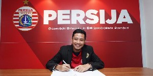 Evan Dimas Resmi Dikontrak Persija